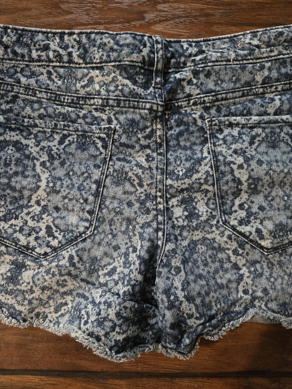 Mossimo Size 8 Junior Denium Shorts - Picture 7 of 10